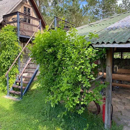 Uue-mardi Majutus * Kärdla